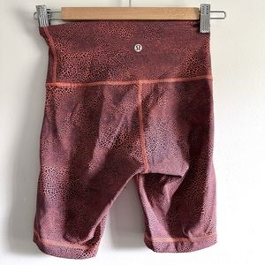 Lululemon Wunder Train Short 8” Size 4